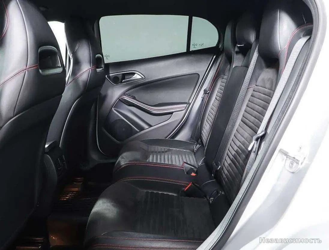 Mercedes-Benz GLA 2015 с пробегом — фото 10