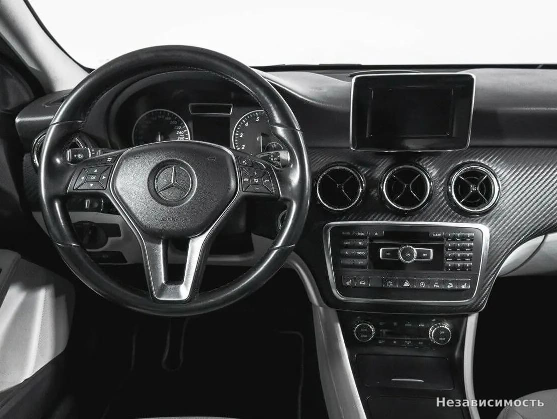 Mercedes-Benz GLA 2015 с пробегом — фото 9