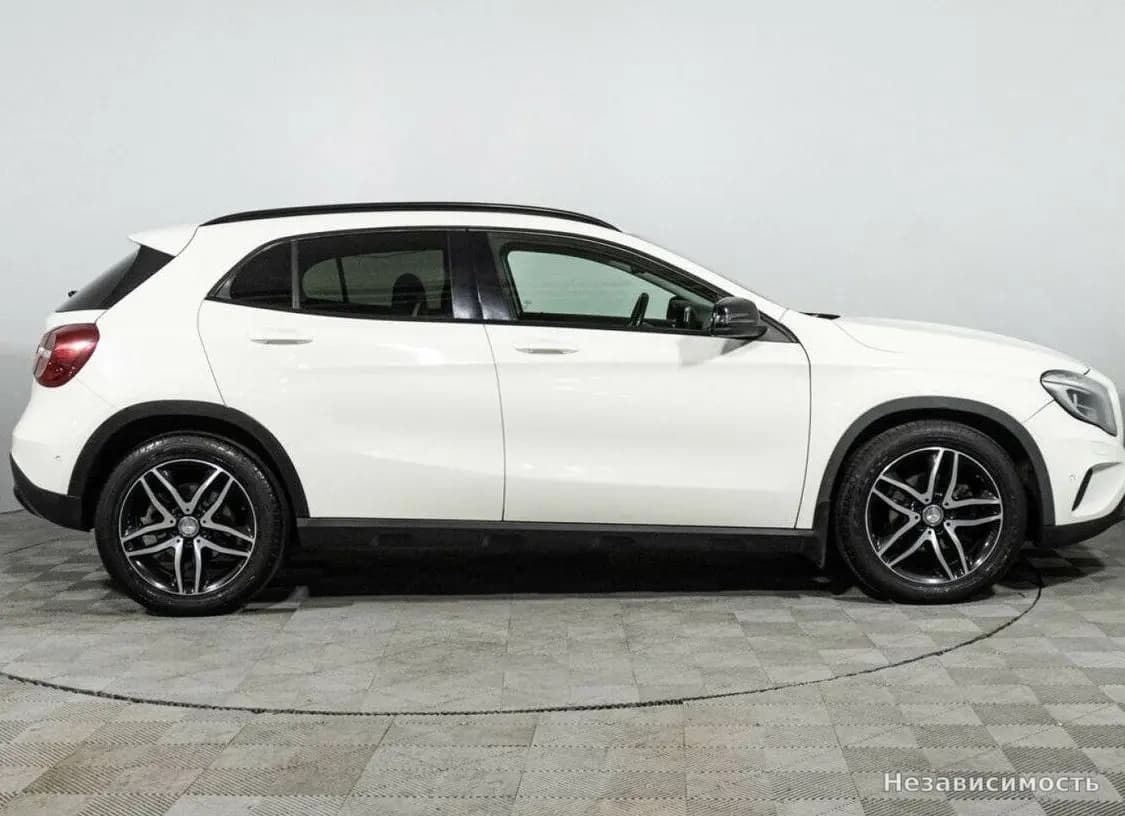 Mercedes-Benz GLA 2014 с пробегом — фото 4