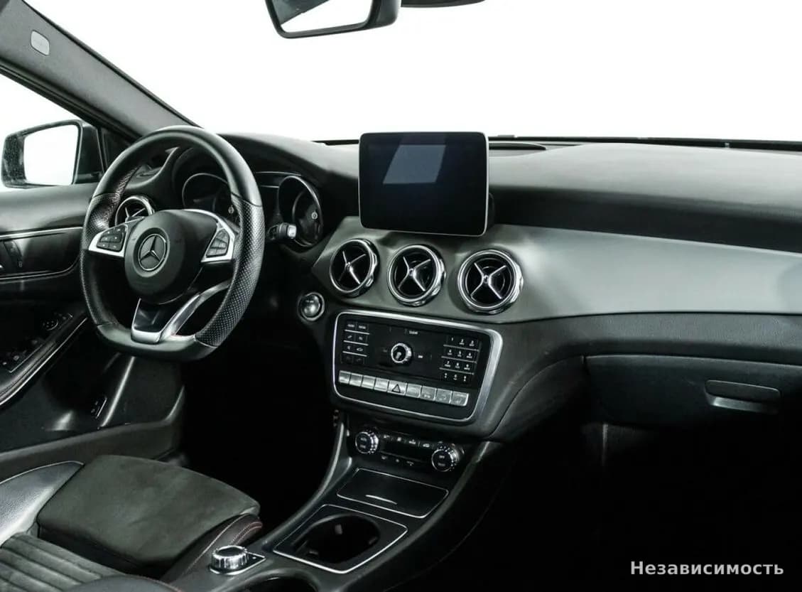 Mercedes-Benz GLA 2017 с пробегом — фото 9
