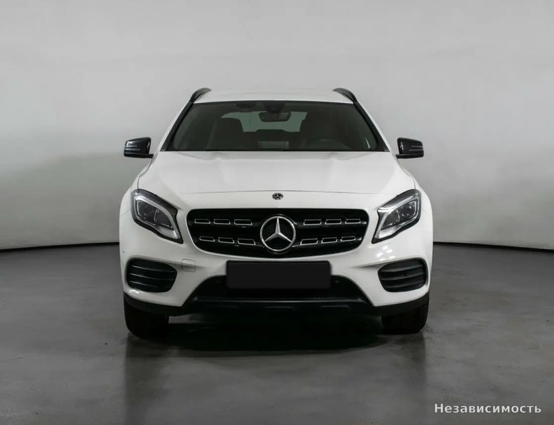 Mercedes-Benz GLA 2018 с пробегом — фото 2