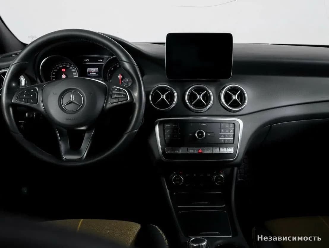 Mercedes-Benz GLA 2017 с пробегом — фото 10