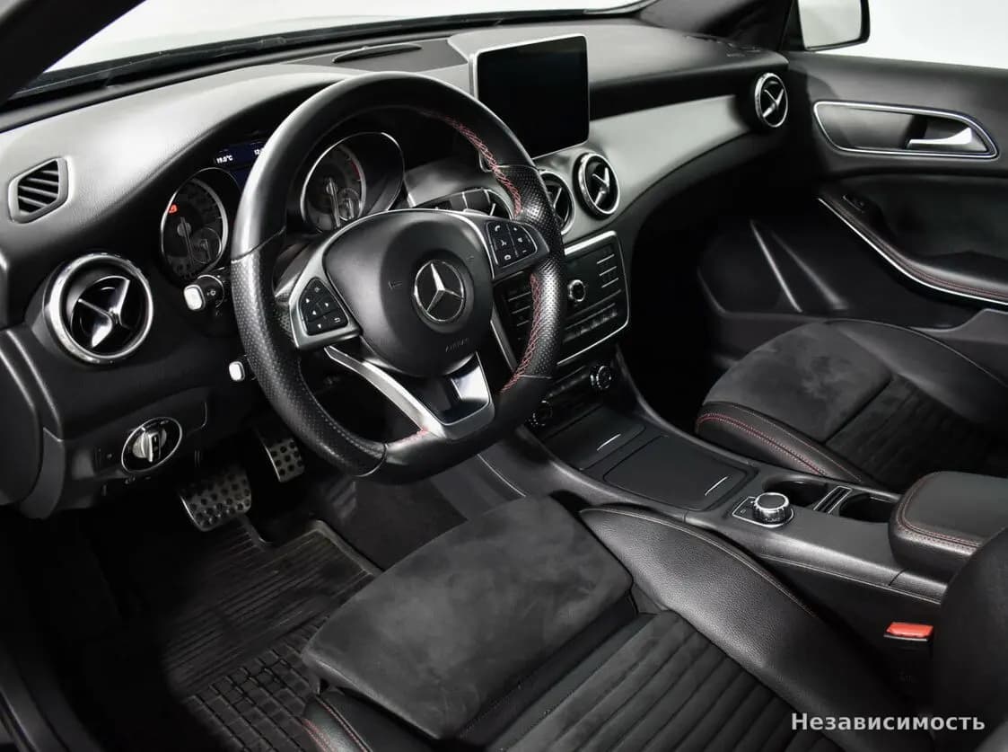 Mercedes-Benz GLA 2016 с пробегом — фото 9