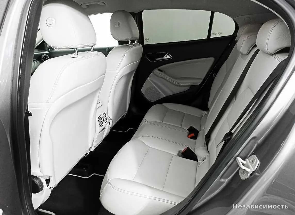 Mercedes-Benz GLA 2015 с пробегом — фото 10