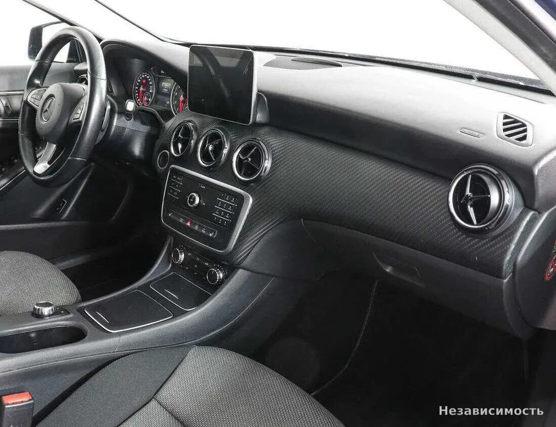 Mercedes-Benz GLA 2019 с пробегом — фото 10