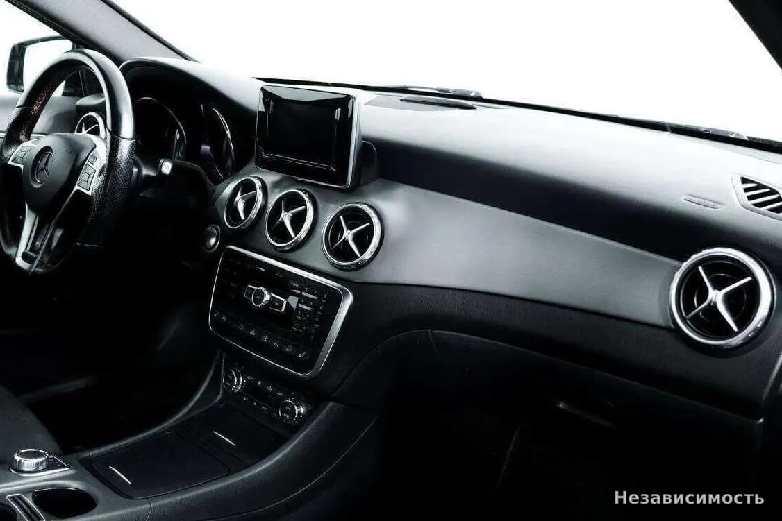 Mercedes-Benz GLA 2015 с пробегом — фото 9