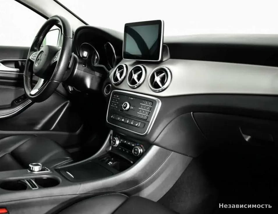 Mercedes-Benz GLA 2016 с пробегом — фото 9