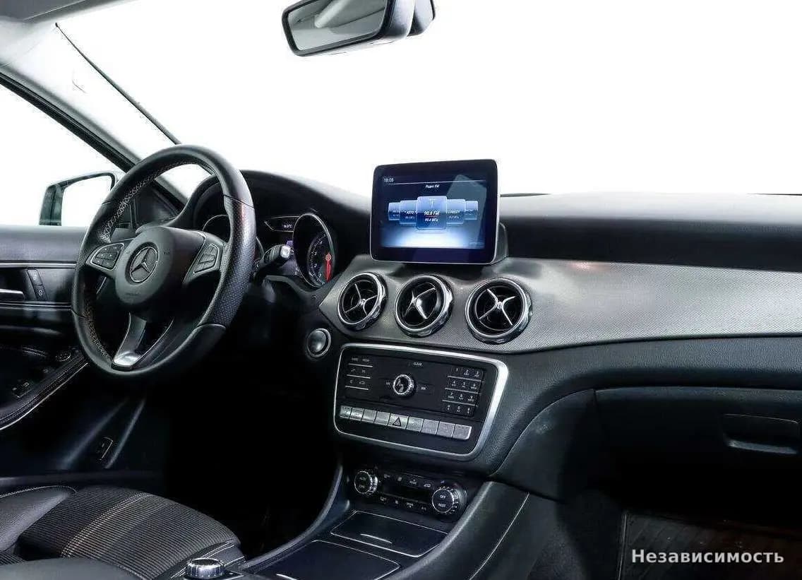 Mercedes-Benz GLA 2017 с пробегом — фото 7