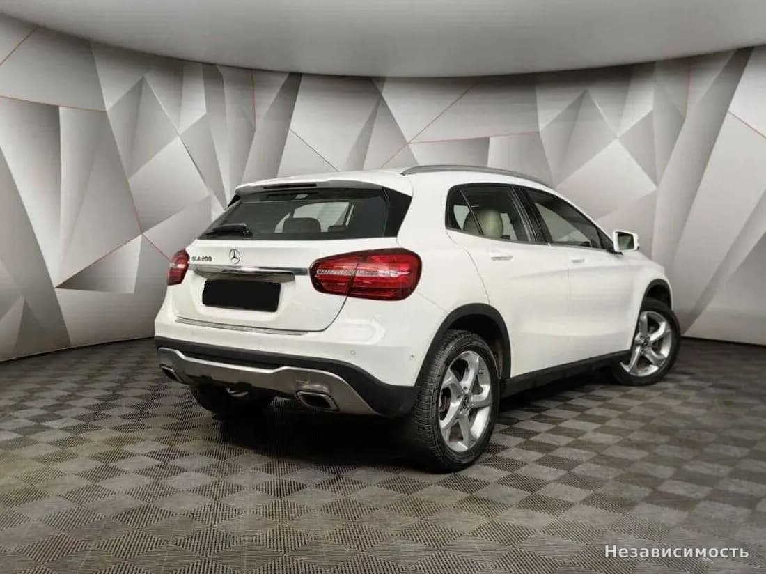 Mercedes-Benz GLA 2019 с пробегом — фото 2