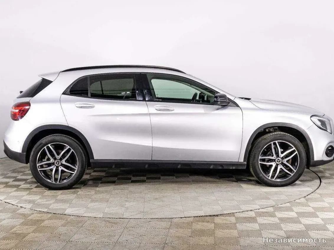 Mercedes-Benz GLA 2019 с пробегом — фото 4