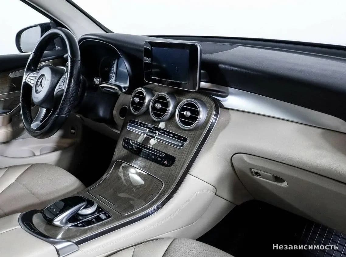 Mercedes-Benz GLC 2015 с пробегом — фото 9