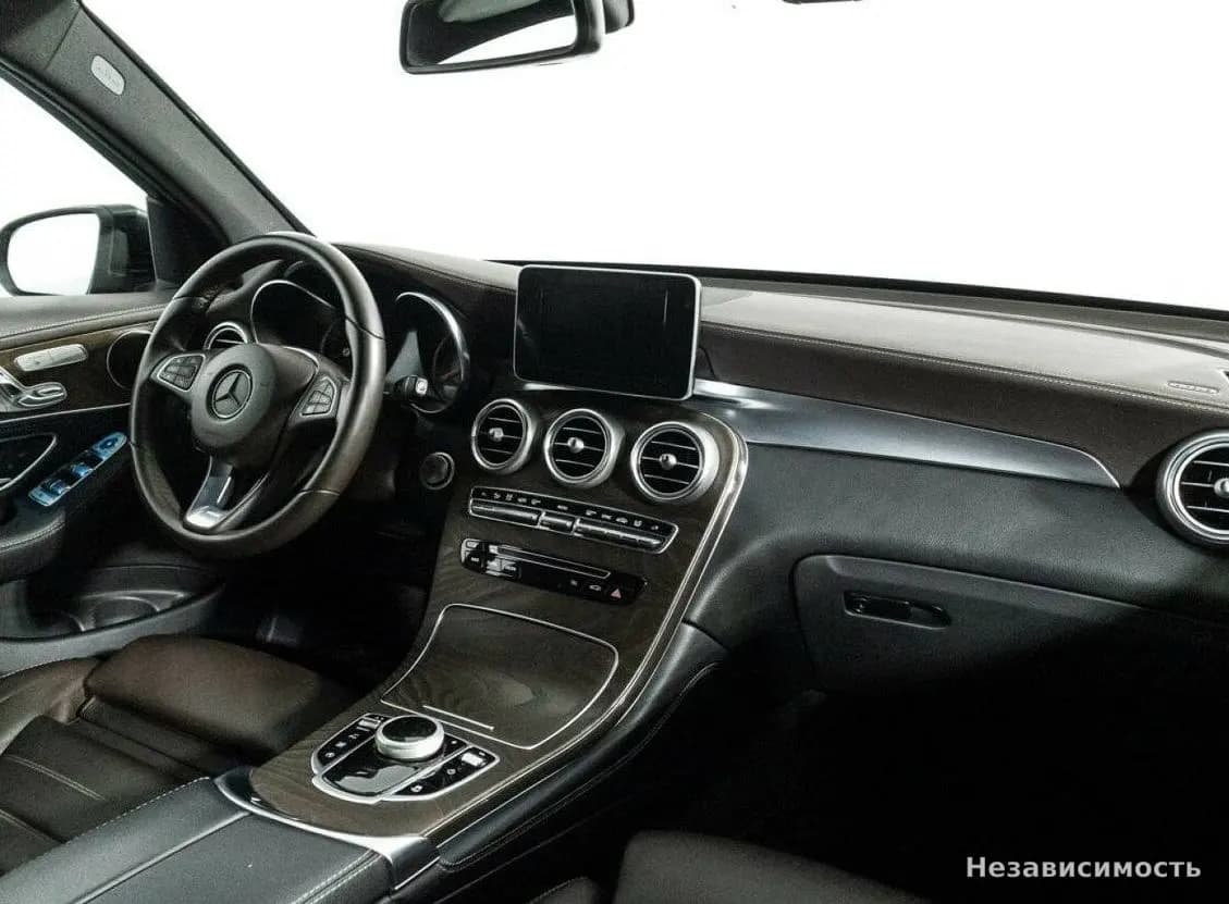Mercedes-Benz GLC 2017 с пробегом — фото 9