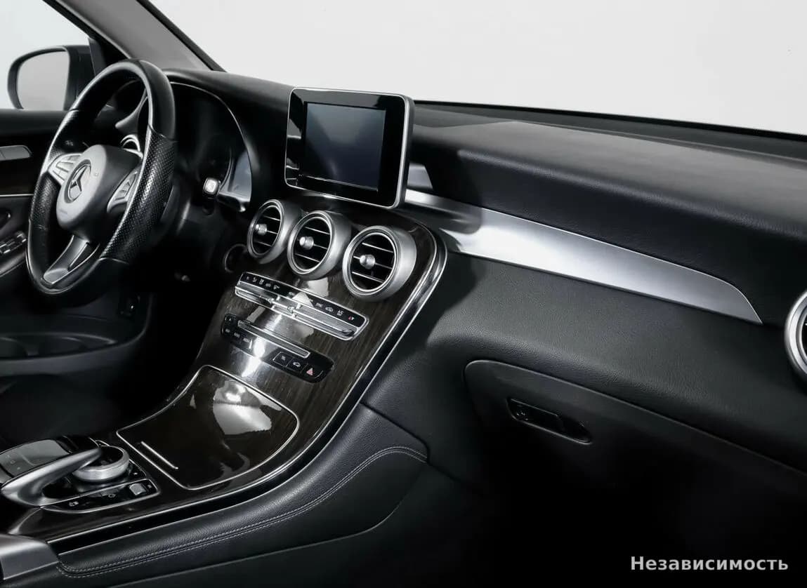 Mercedes-Benz GLC 2016 с пробегом — фото 9