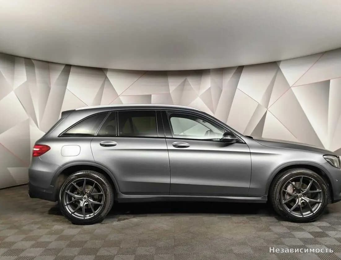 Mercedes-Benz GLC 2018 с пробегом — фото 6