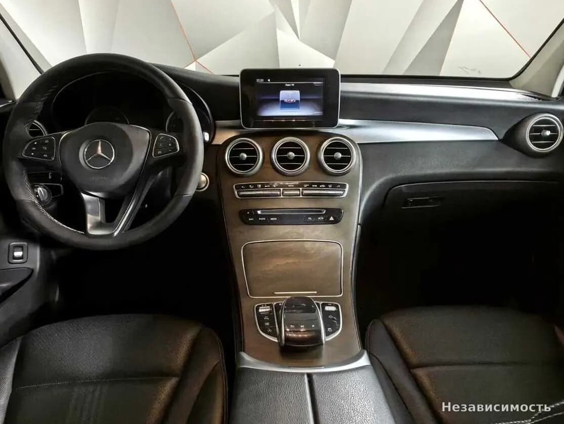 Mercedes-Benz GLC 2018 с пробегом — фото 10