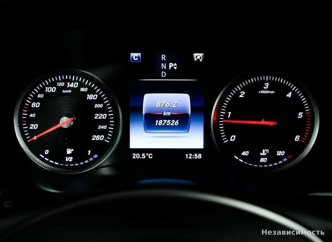 Mercedes-Benz GLC 2016 с пробегом — фото 10