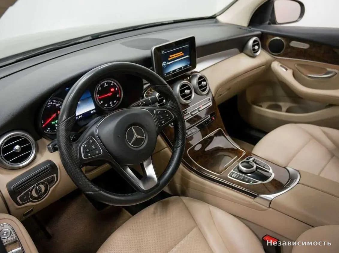 Mercedes-Benz GLC 2015 с пробегом — фото 10