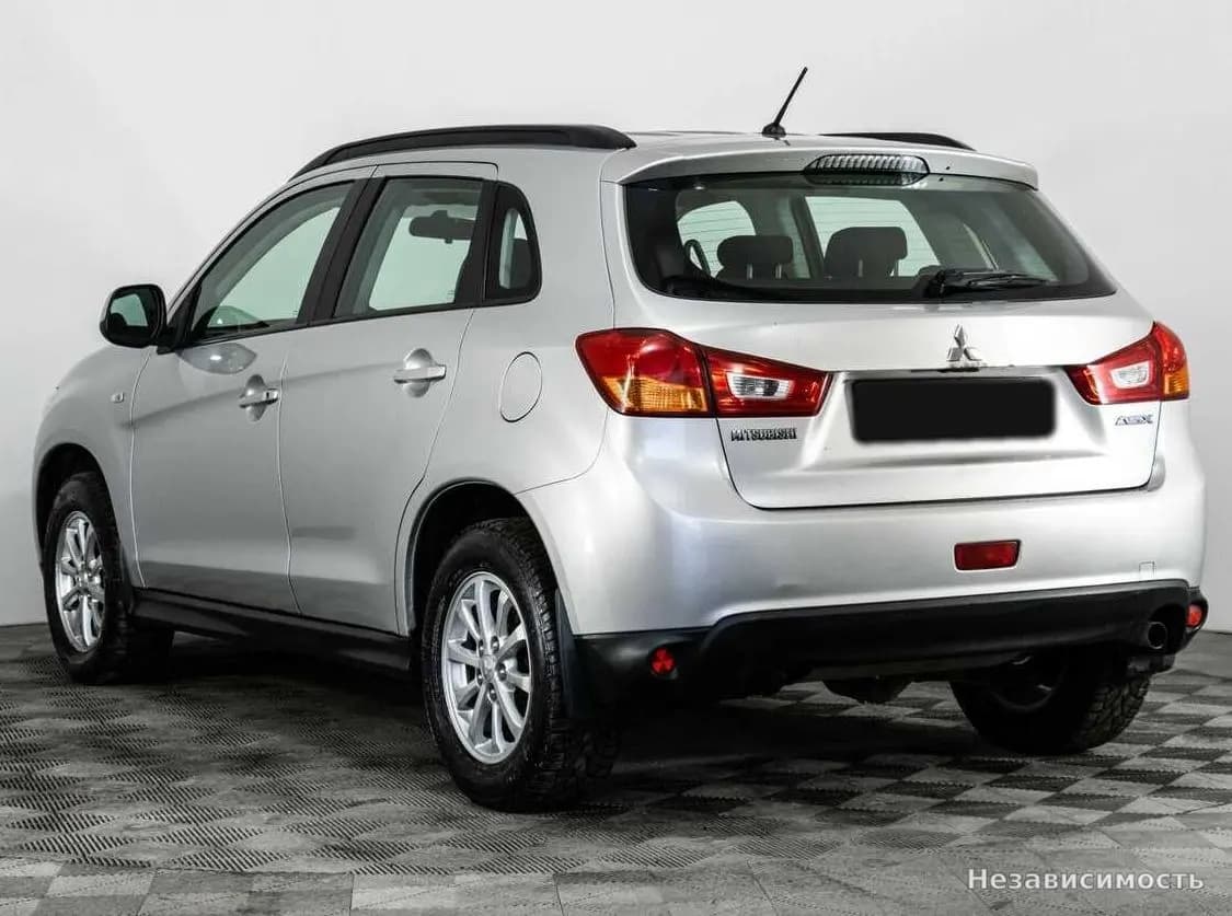 Mitsubishi ASX 2013 с пробегом — фото 6
