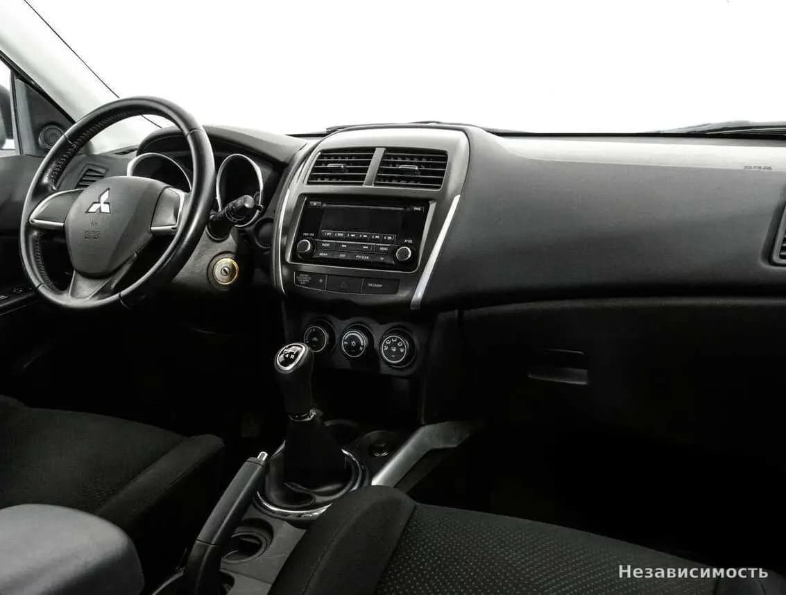 Mitsubishi ASX 2013 с пробегом — фото 8