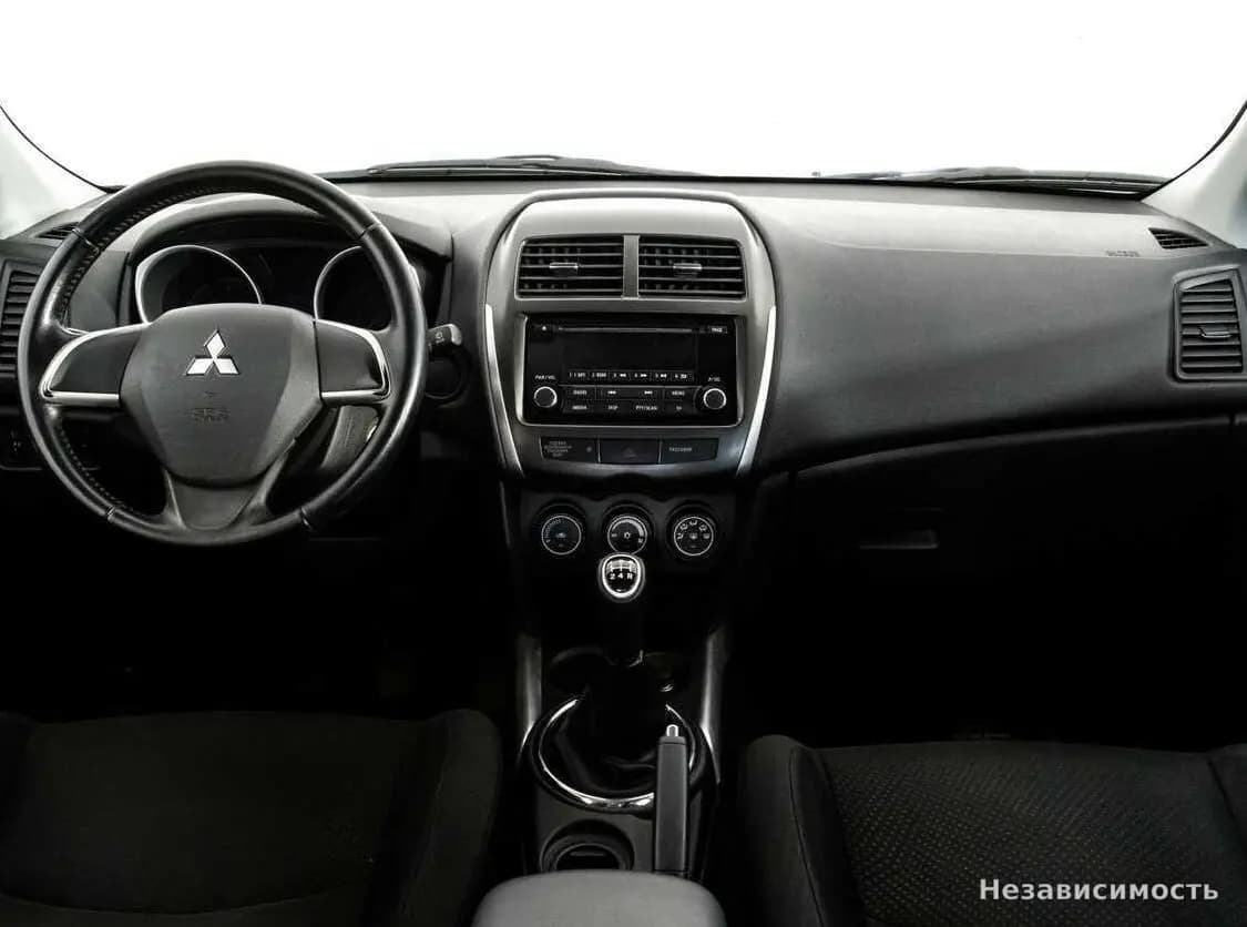 Mitsubishi ASX 2013 с пробегом — фото 10