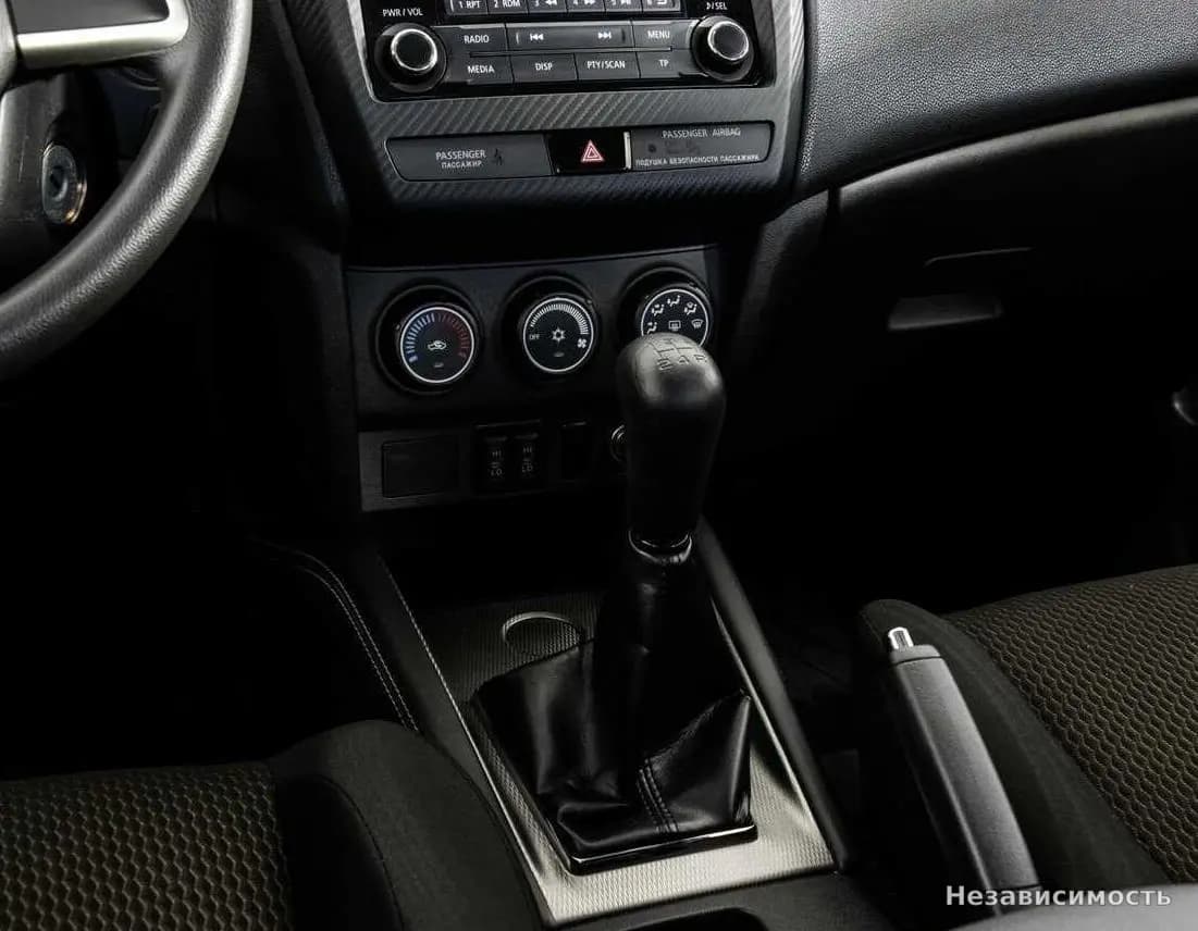 Mitsubishi ASX 2017 с пробегом — фото 10