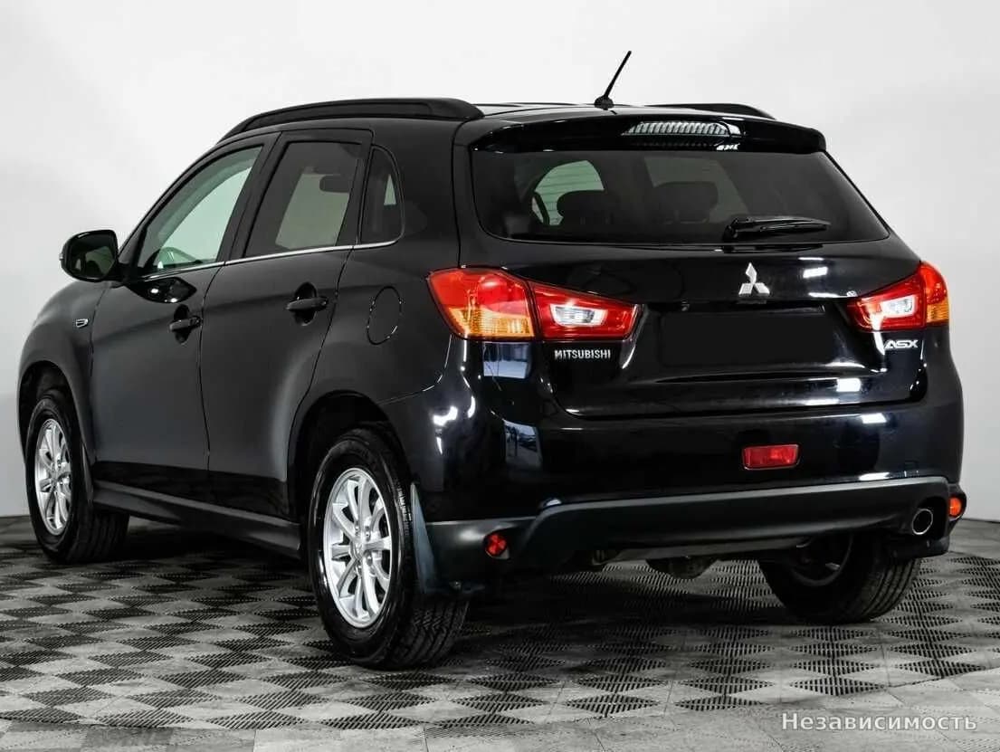 Mitsubishi ASX 2015 с пробегом — фото 6