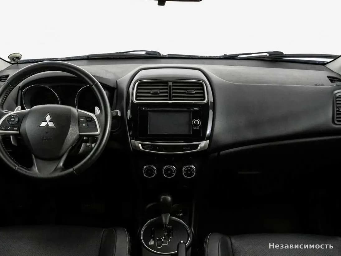 Mitsubishi ASX 2015 с пробегом — фото 8