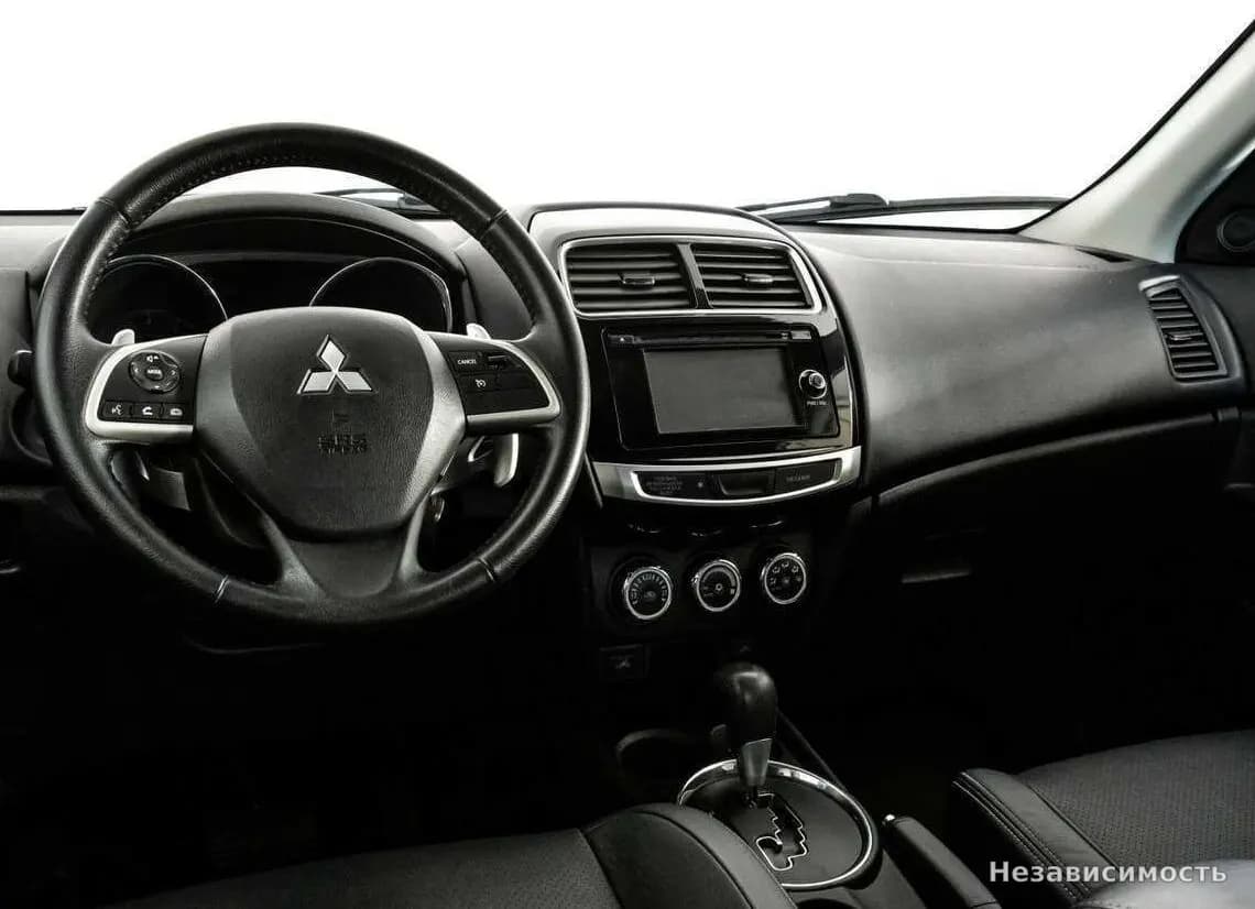 Mitsubishi ASX 2015 с пробегом — фото 9