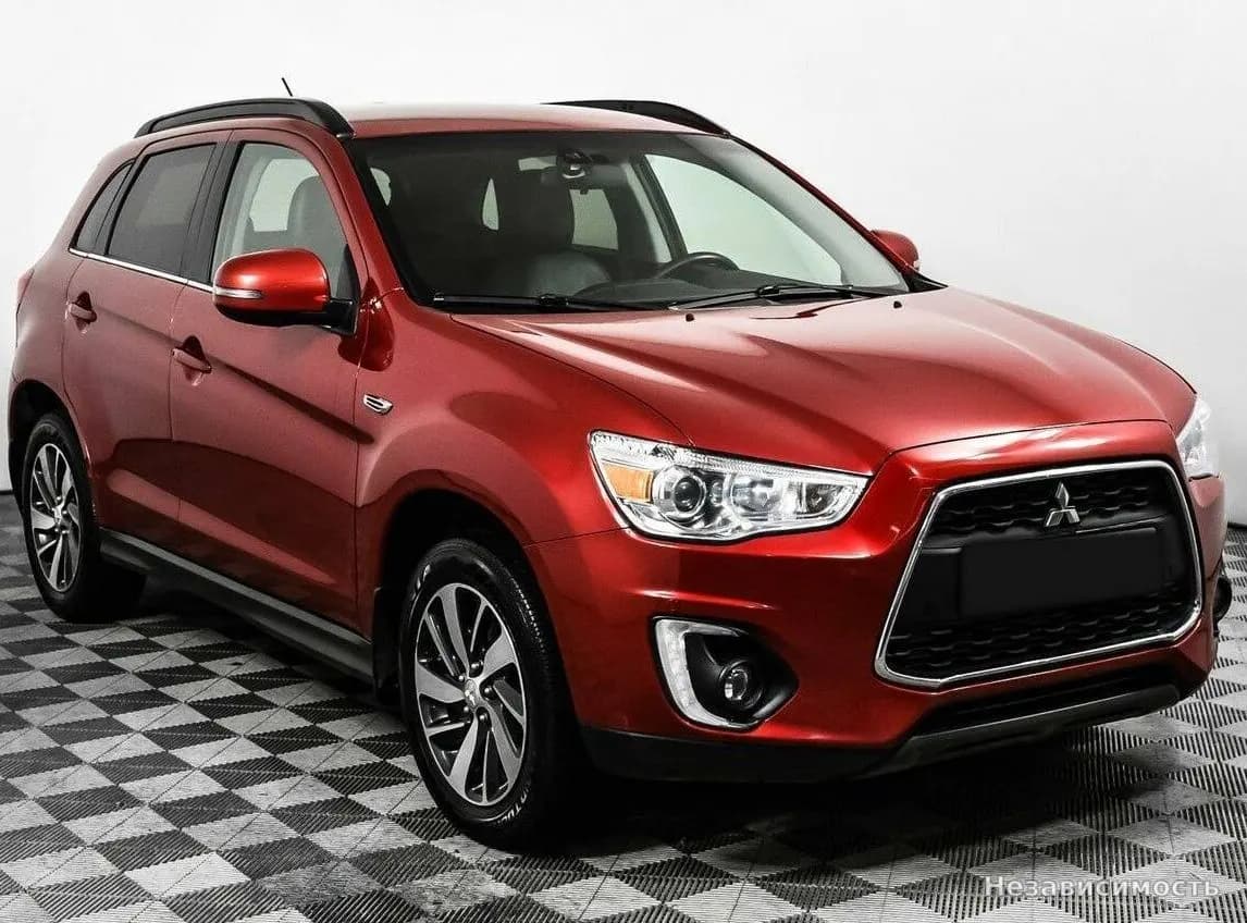 Mitsubishi ASX 2014 с пробегом — фото 3