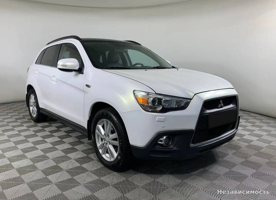 Mitsubishi ASX 2012 с пробегом — фото 3