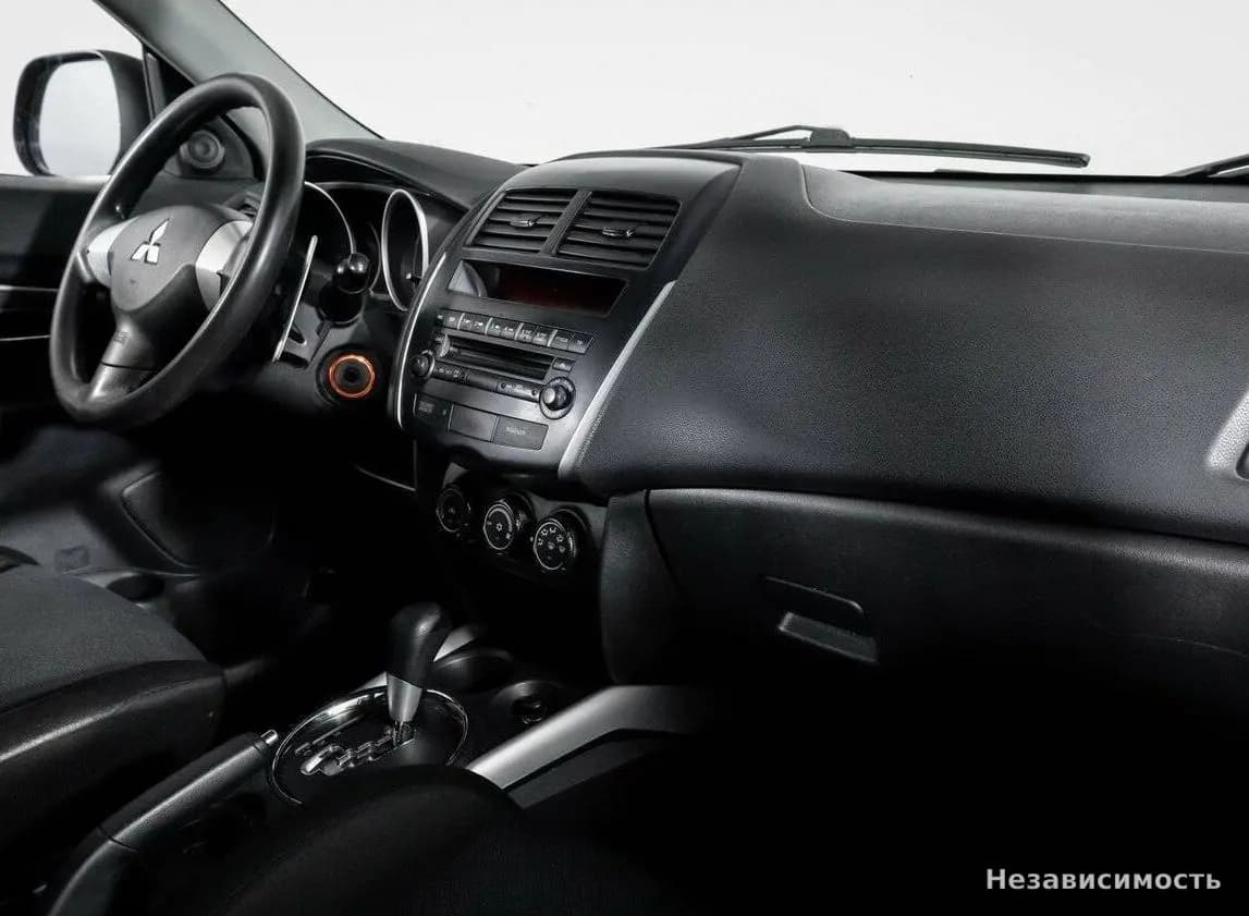 Mitsubishi ASX 2012 с пробегом — фото 9