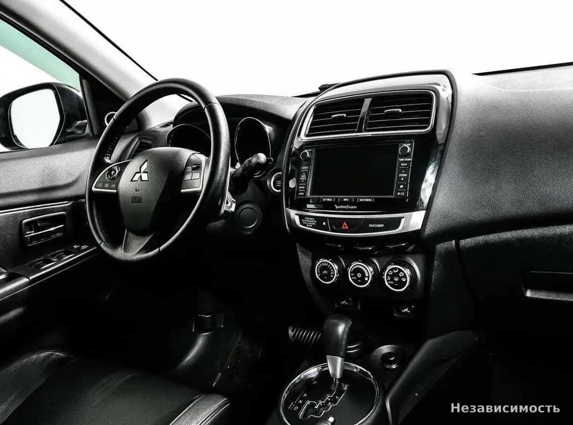 Mitsubishi ASX 2014 с пробегом — фото 9
