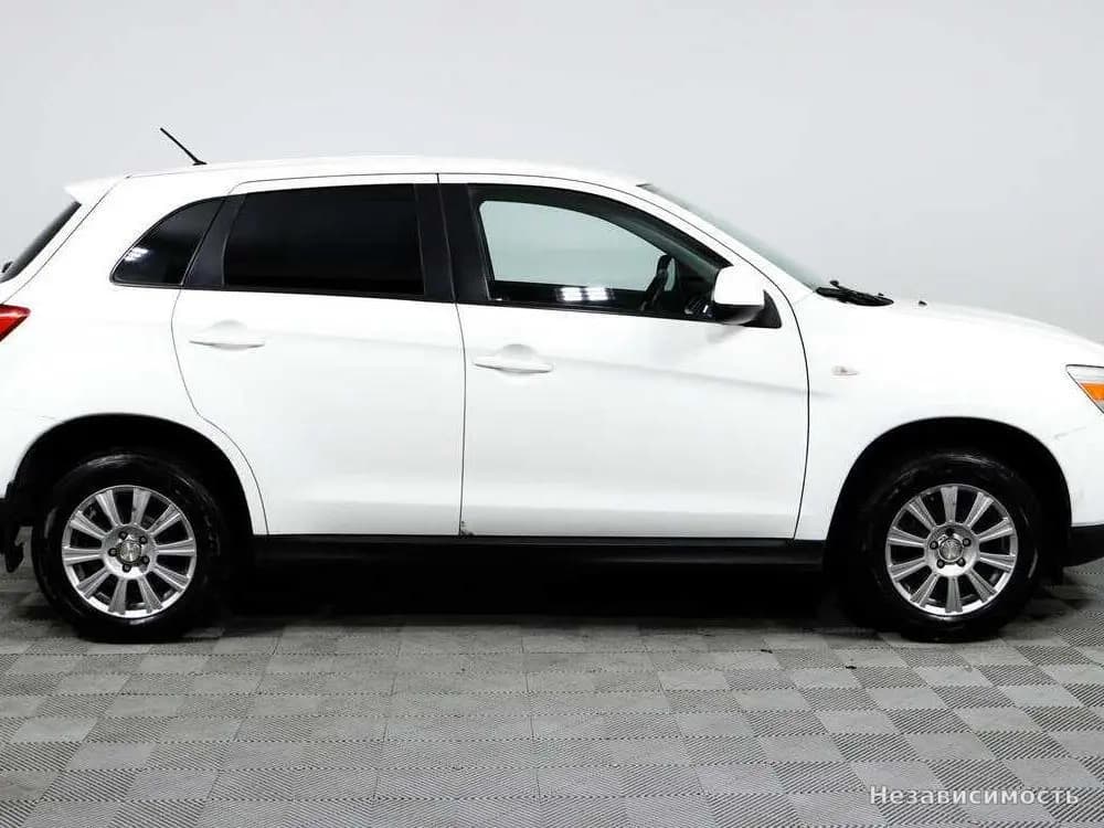 Mitsubishi ASX 2012 с пробегом — фото 4