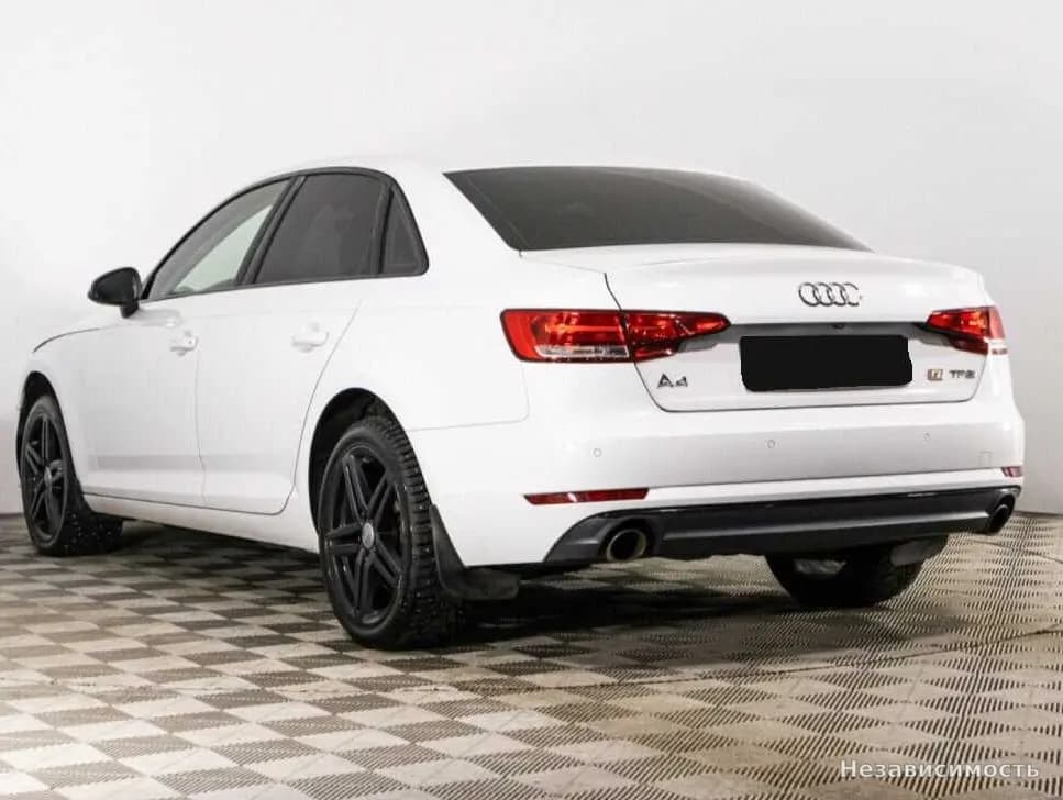 Audi A4 2015 с пробегом — фото 7