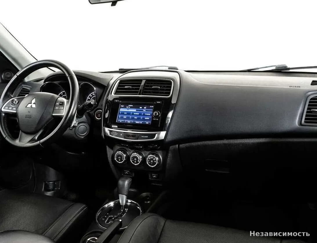 Mitsubishi ASX 2014 с пробегом — фото 9