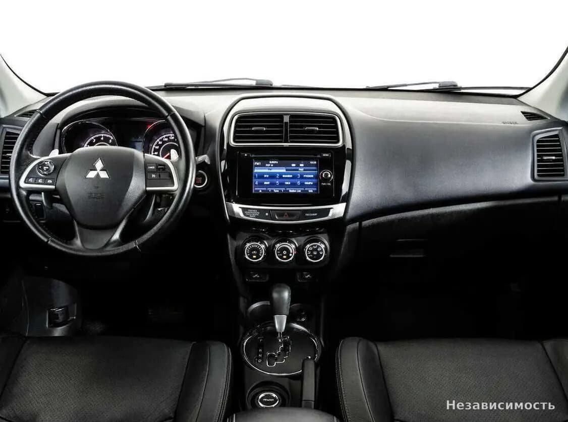 Mitsubishi ASX 2014 с пробегом — фото 10