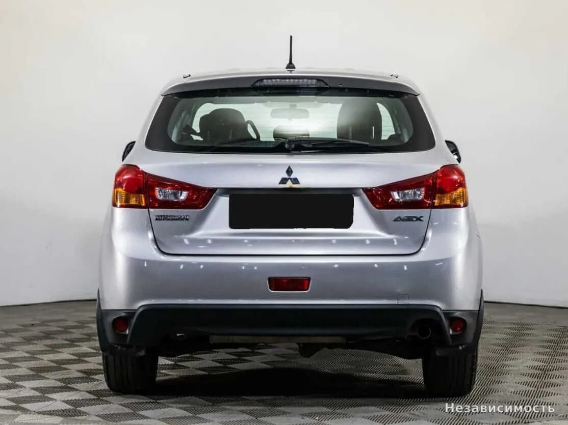 Mitsubishi ASX 2015 с пробегом — фото 5