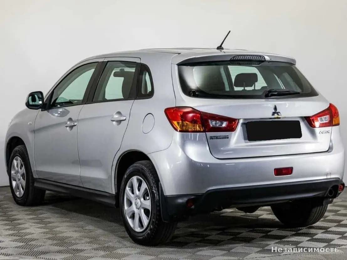 Mitsubishi ASX 2015 с пробегом — фото 6