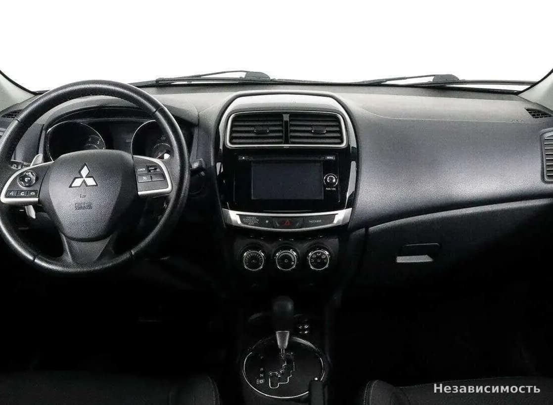 Mitsubishi ASX 2014 с пробегом — фото 10