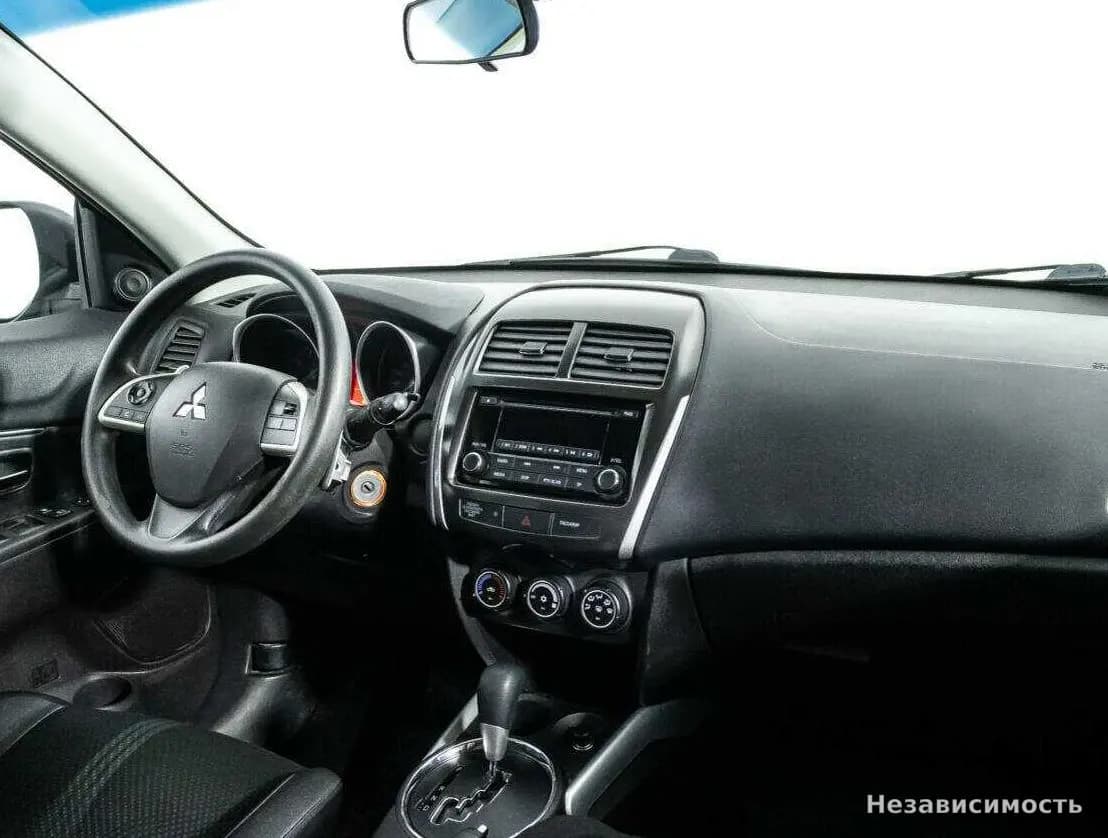 Mitsubishi ASX 2013 с пробегом — фото 9