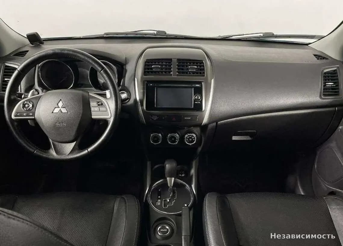 Mitsubishi ASX 2012 с пробегом — фото 7