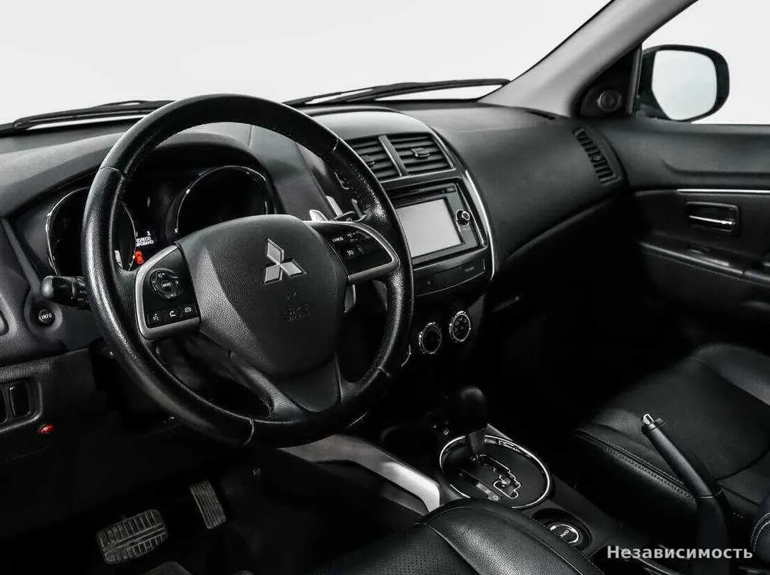Mitsubishi ASX 2012 с пробегом — фото 9