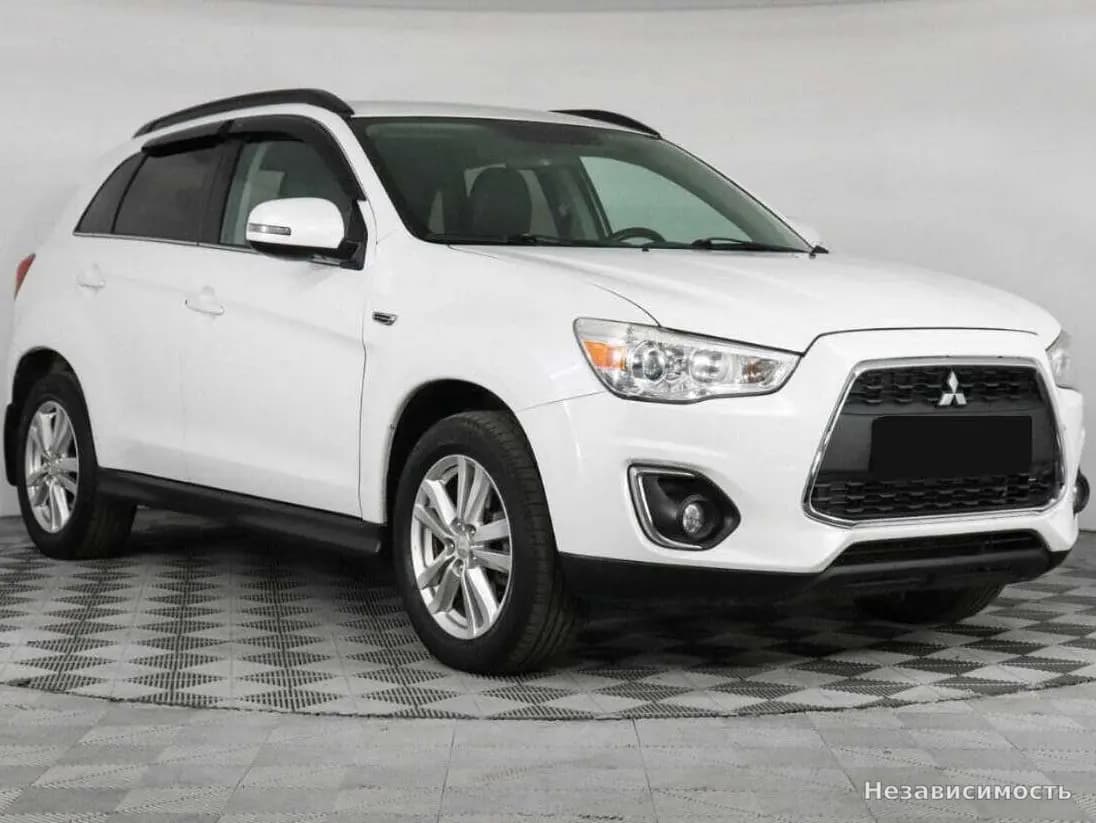 Mitsubishi ASX 2013 с пробегом — фото 3