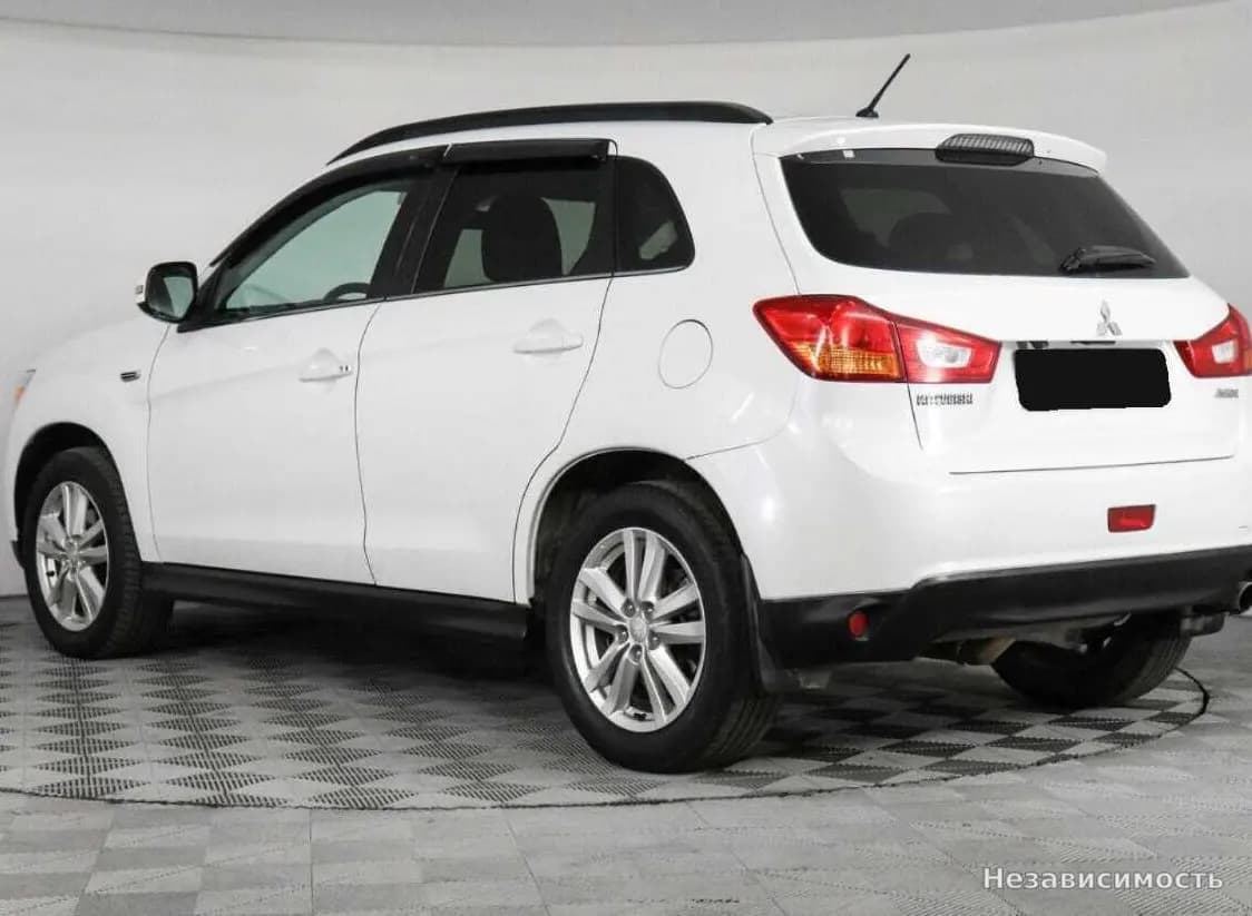 Mitsubishi ASX 2013 с пробегом — фото 7