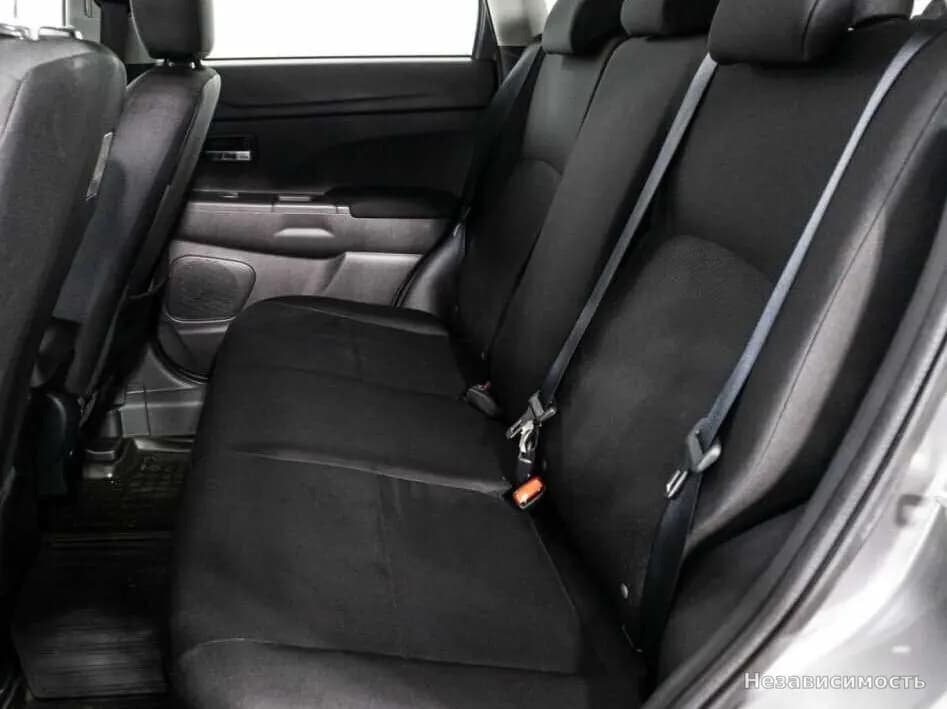 Mitsubishi ASX 2013 с пробегом — фото 10