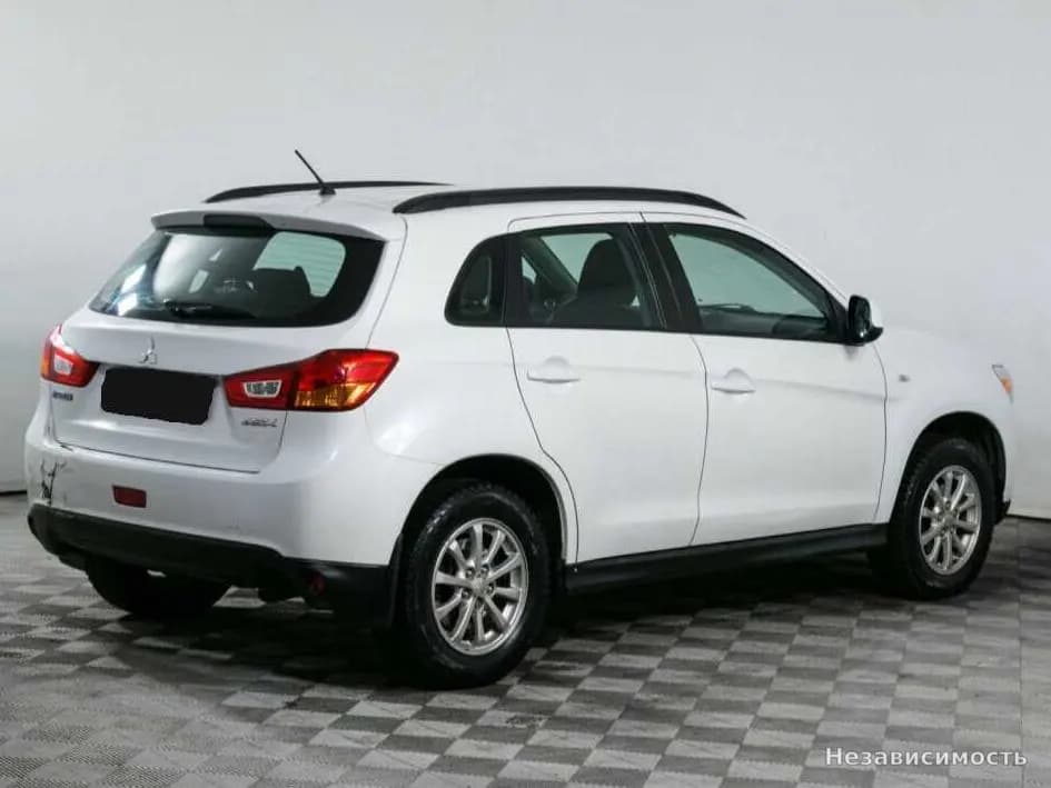 Mitsubishi ASX 2013 с пробегом — фото 4