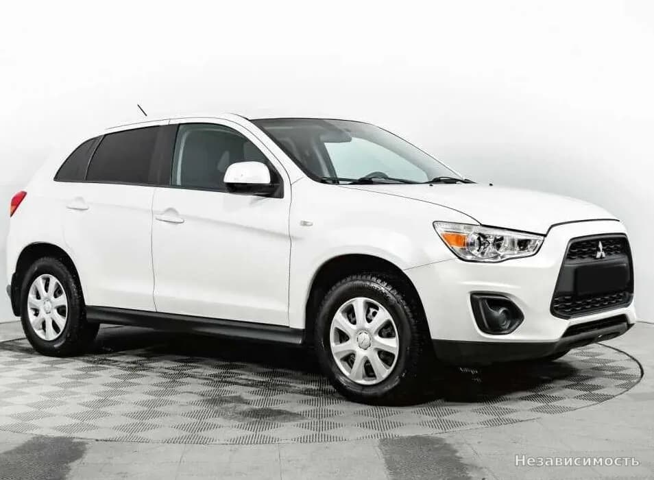 Mitsubishi ASX 2014 с пробегом — фото 3