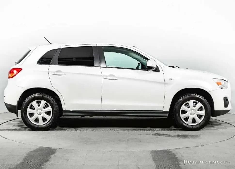 Mitsubishi ASX 2014 с пробегом — фото 4
