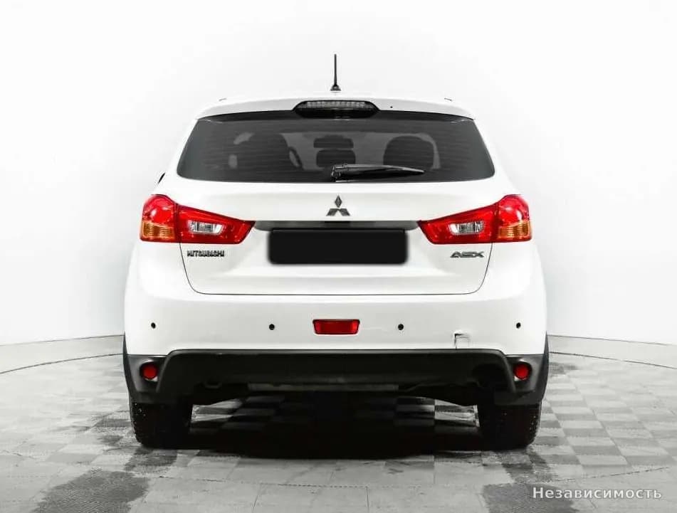 Mitsubishi ASX 2014 с пробегом — фото 6
