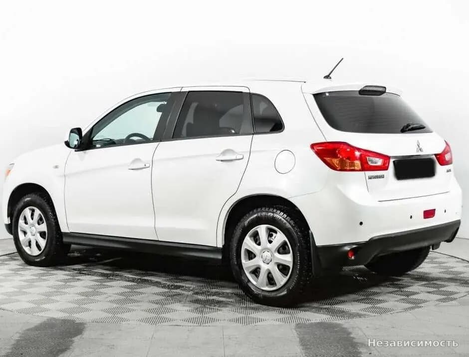 Mitsubishi ASX 2014 с пробегом — фото 7